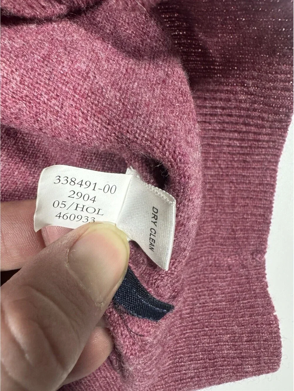 Vintage Banana Republic Lambswool Cashmere V-Neck Sweater Burgundy Elbow Patch L